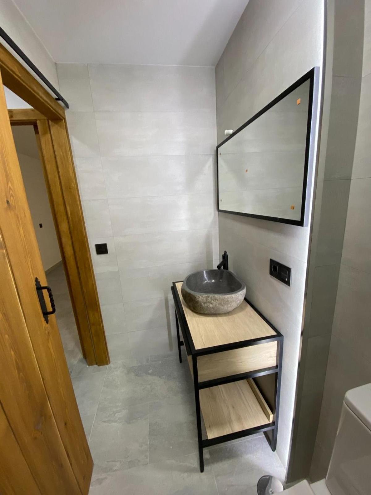 Apartamento Centrico, Luminoso Y Equipado Madrid Exterior foto
